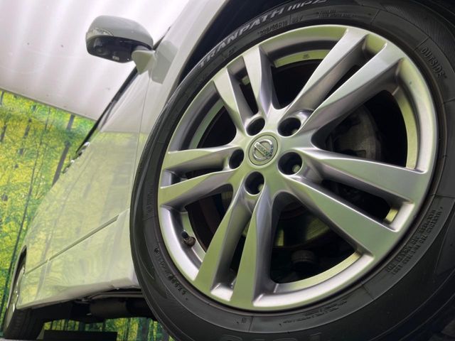 NISSAN ELGRAND 2011 Image 31