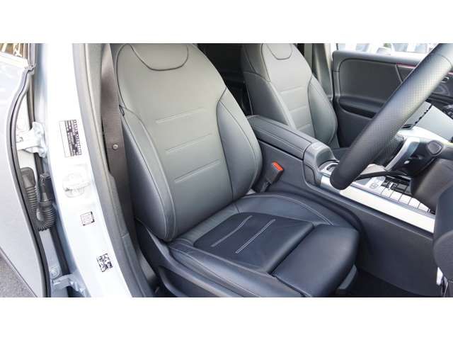 MERCEDES BENZ GLB 2025 Image 31