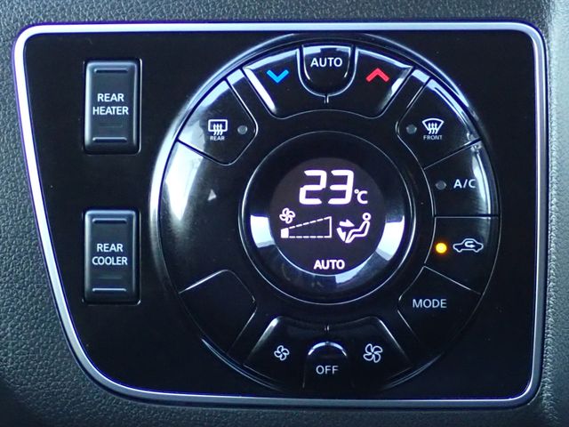 NISSAN CARAVAN WAGON 2024 Image 31