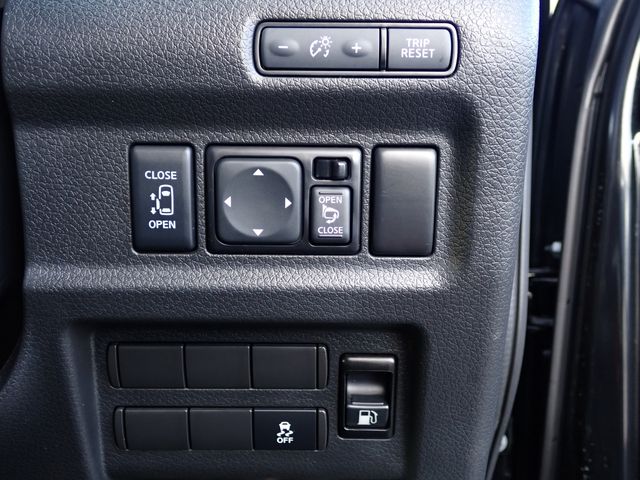 NISSAN CARAVAN WAGON 2024 Image 31