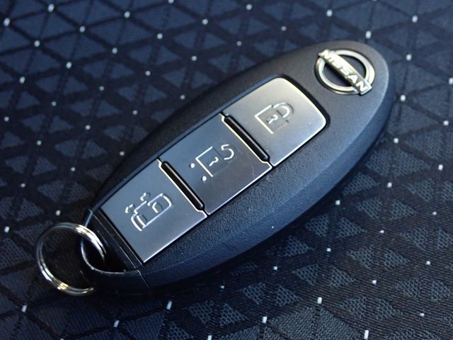 NISSAN CARAVAN WAGON 2024 Image 31