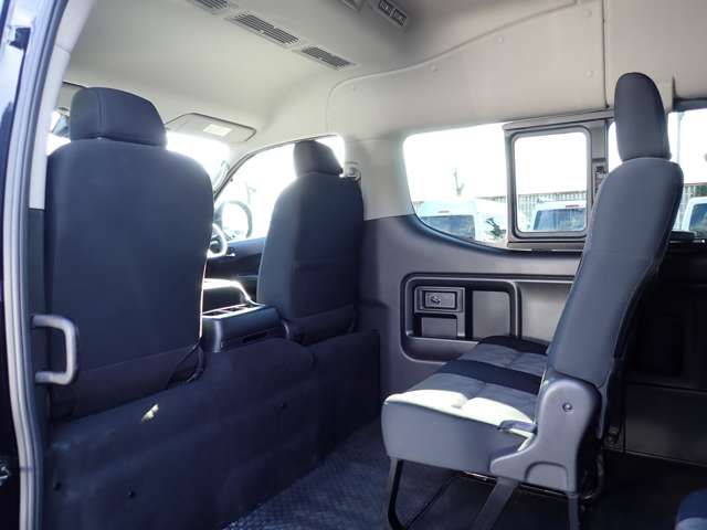 NISSAN CARAVAN WAGON 2024 Image 31