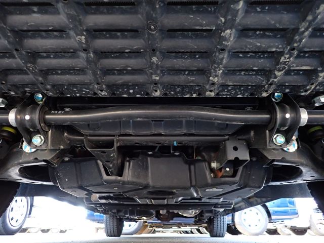 NISSAN CARAVAN WAGON 2024 Image 31