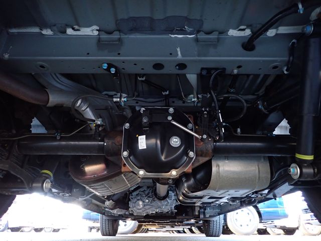 NISSAN CARAVAN WAGON 2024 Image 31