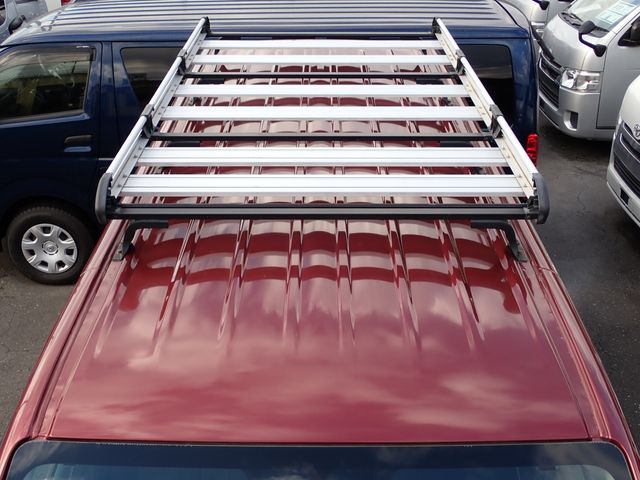 NISSAN NV350 CARAVAN 2018 Image 31