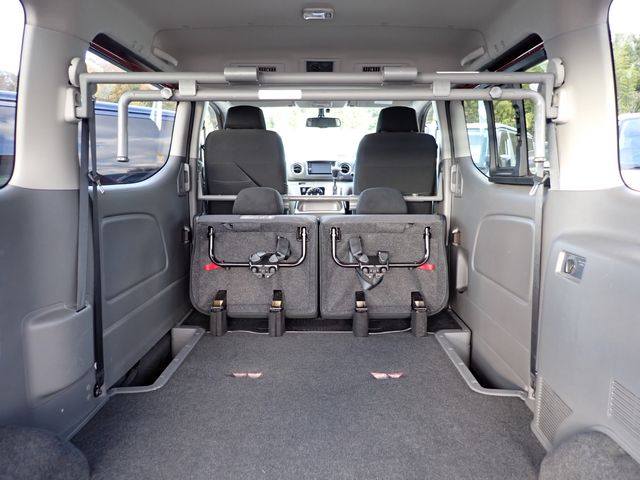 NISSAN NV350 CARAVAN 2018 Image 31