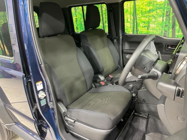 SUZUKI JIMNY NOMADE 2025 Image 31