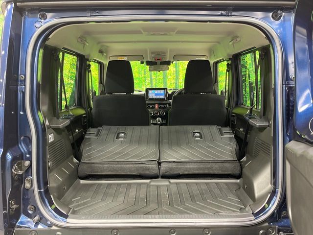 SUZUKI JIMNY NOMADE 2025 Image 31