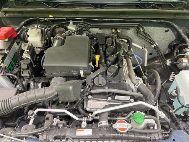 SUZUKI JIMNY NOMADE 2025 Image 31