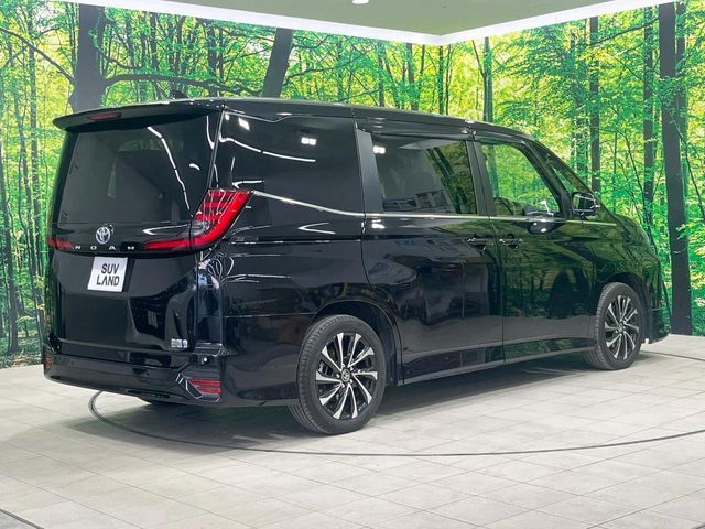 TOYOTA NOAH HYBRID 2023 Image 31