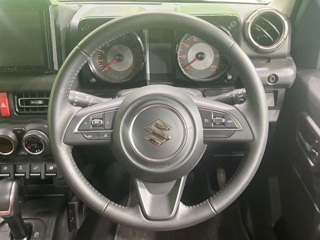 SUZUKI JIMNY 4WD 2024 Image 31