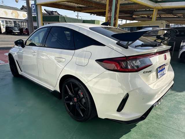 HONDA CIVIC HATCHBACK 2025 Image 31