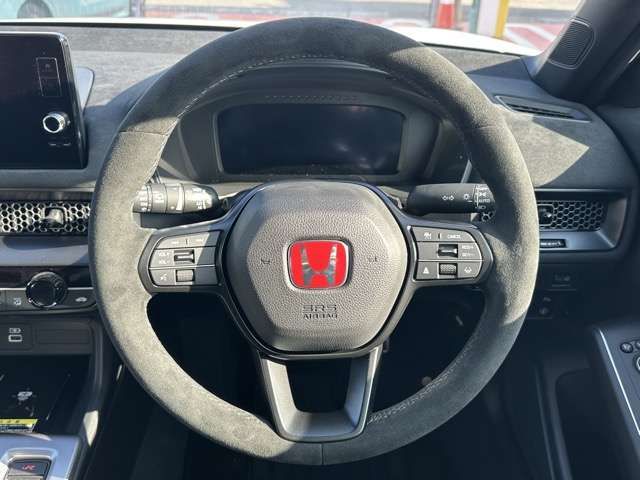 HONDA CIVIC HATCHBACK 2025 Image 31