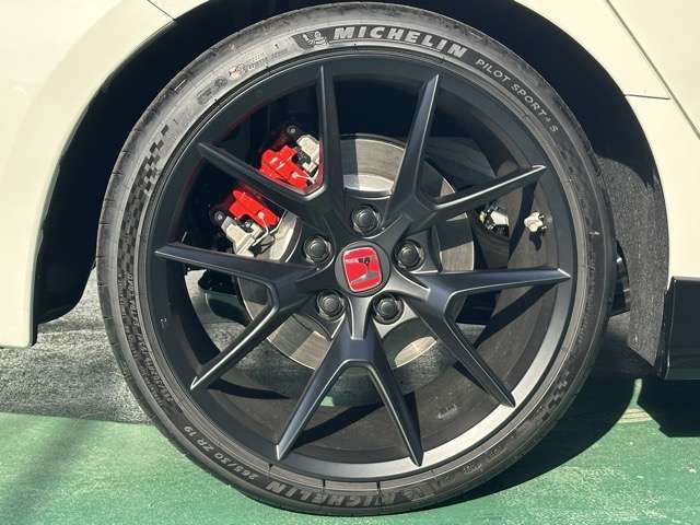 HONDA CIVIC HATCHBACK 2025 Image 31