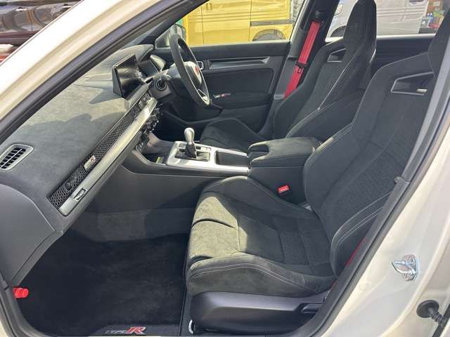 HONDA CIVIC HATCHBACK 2025 Image 31