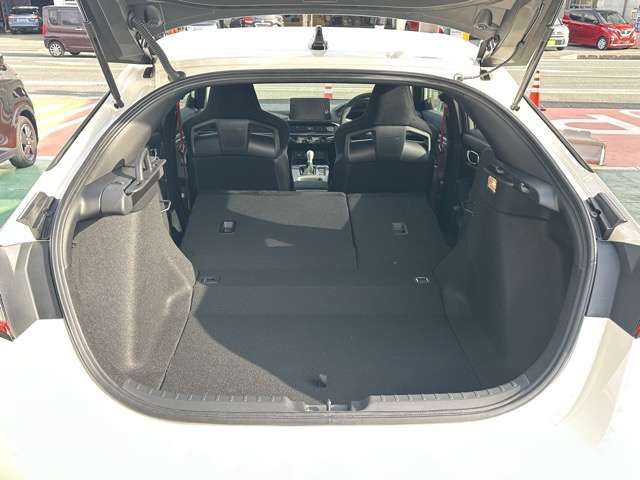 HONDA CIVIC HATCHBACK 2025 Image 31