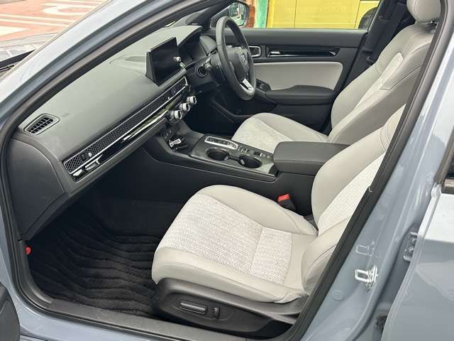 HONDA CIVIC HATCHBACK 2025 Image 31