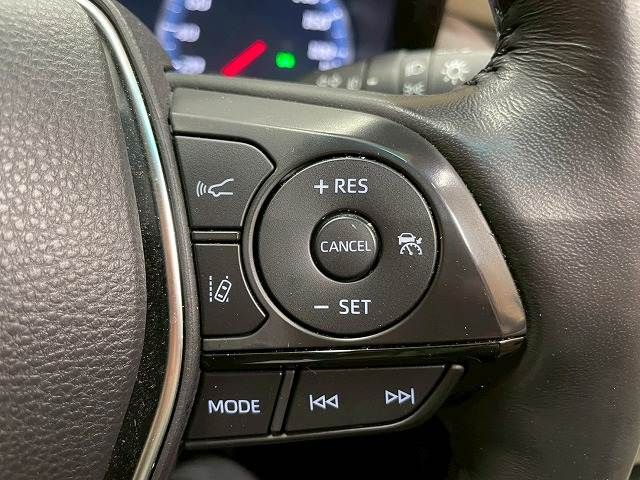 TOYOTA CROWN SEDAN HYBRID 4 2018 Image 31