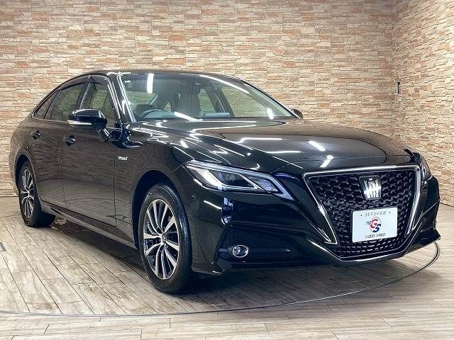 TOYOTA CROWN SEDAN HYBRID 4 2018 Image 31