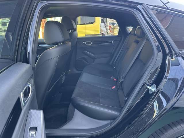 HONDA CIVIC HATCHBACK 2022 Image 31