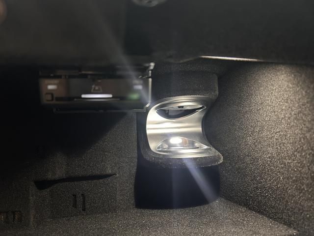 MERCEDES BENZ EQS SU 2023 Image 31