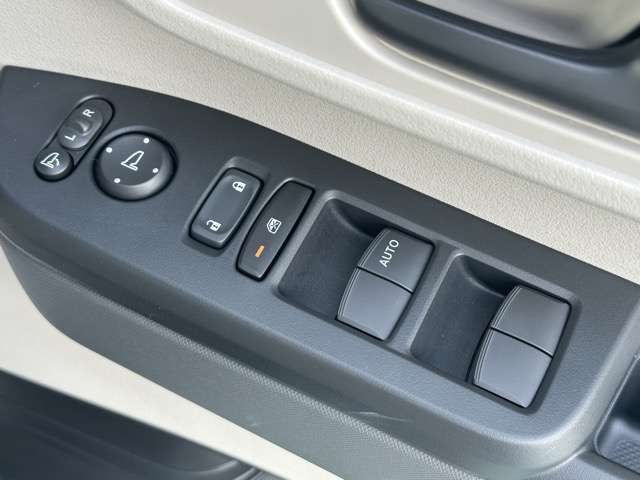 HONDA N BOX 2026 Image 31