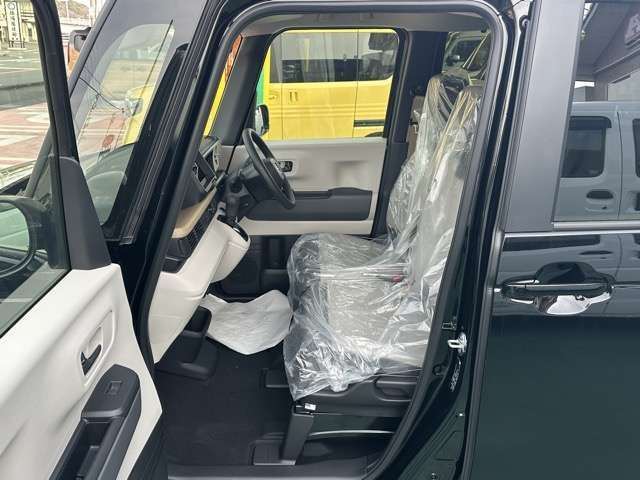 HONDA N BOX 2026 Image 31