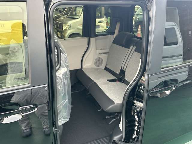 HONDA N BOX 2026 Image 31