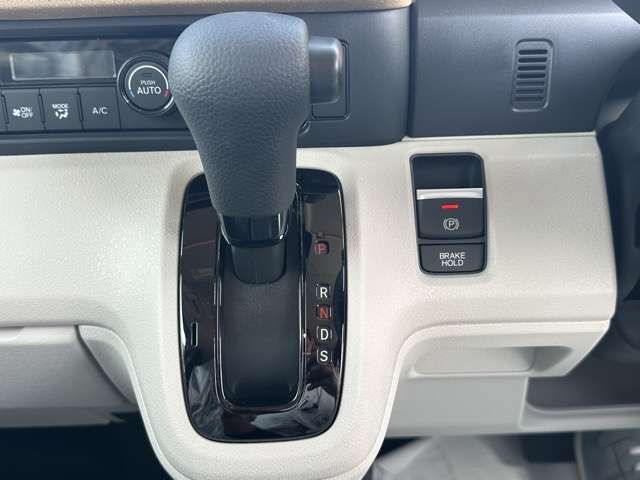 HONDA N BOX 2026 Image 31