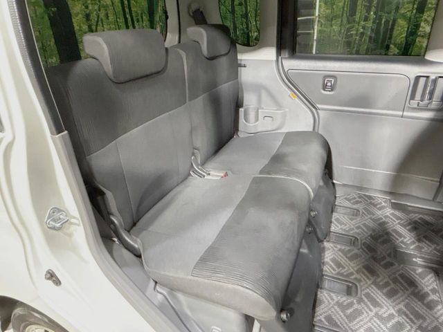 DAIHATSU TANTO CUSTOM 2010 Image 31