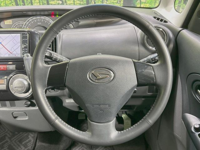 DAIHATSU TANTO CUSTOM 2010 Image 31