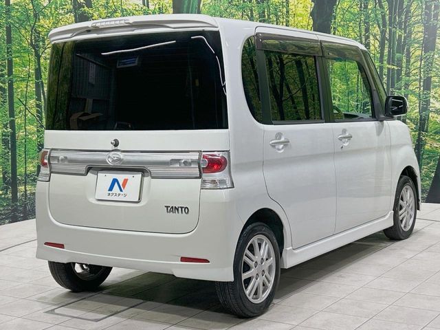 DAIHATSU TANTO CUSTOM 2010 Image 31