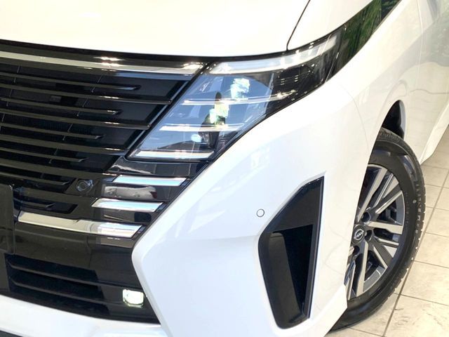 NISSAN SERENA  WG 2023 Image 31