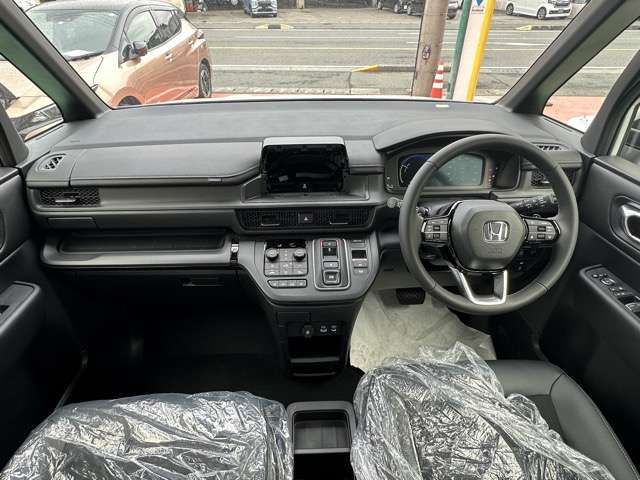 HONDA STEPWAGON E:HEV SPAD 2025 Image 31