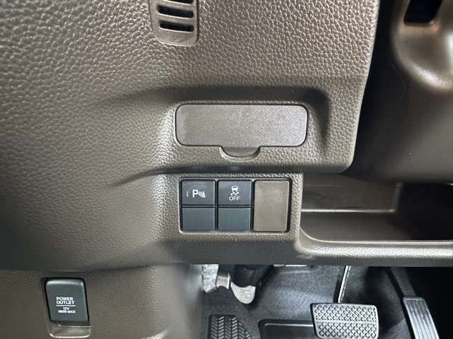 HONDA N BOX 2023 Image 31