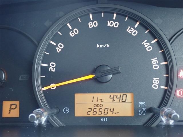 TOYOTA HIACE VAN 1.2T 2WD 2017 Image 31