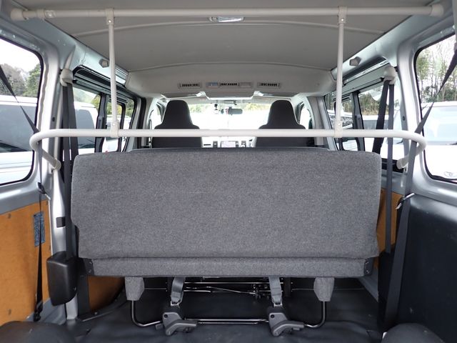 TOYOTA HIACE VAN 1.2T 2WD 2017 Image 31