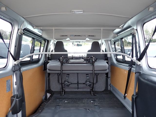 TOYOTA HIACE VAN 1.2T 2WD 2017 Image 31