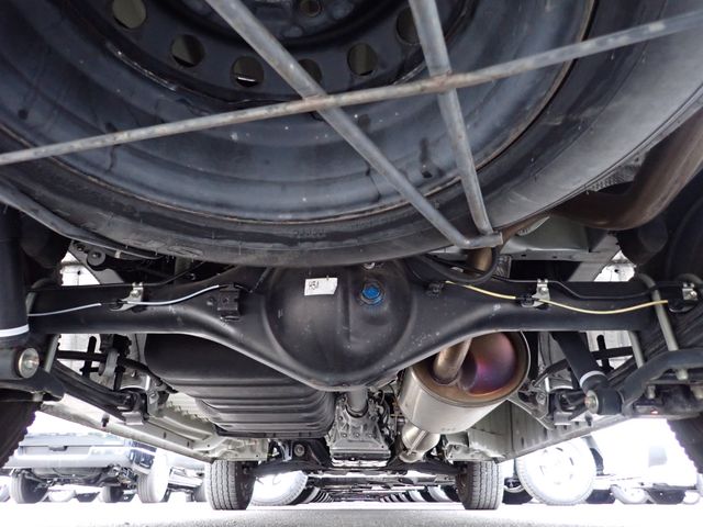 TOYOTA HIACE VAN 1.2T 2WD 2017 Image 31