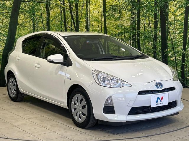 TOYOTA AQUA 2013 Image 31