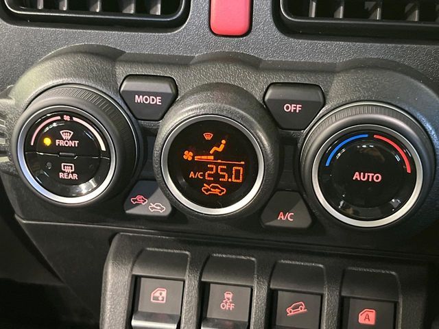 SUZUKI JIMNY NOMADE 2026 Image 31