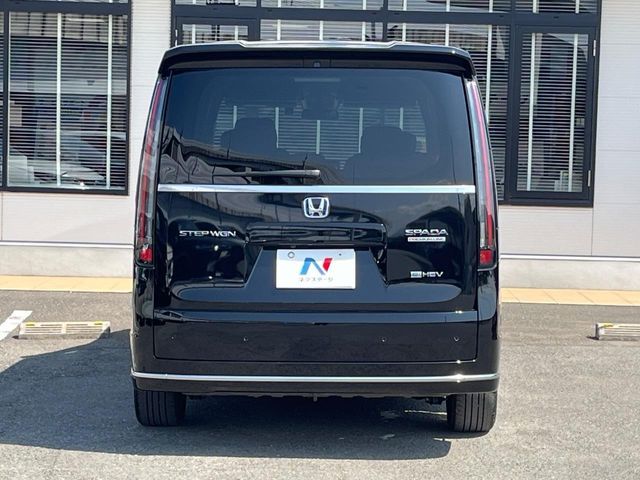 HONDA STEPWAGON E:HEV SPAD 2022 Image 31