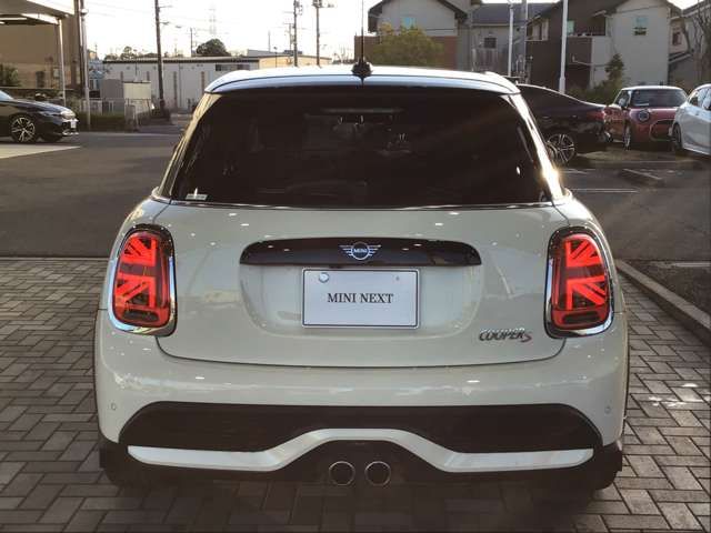 BMW MINI COOPER S 5DOOR 2023 Image 31