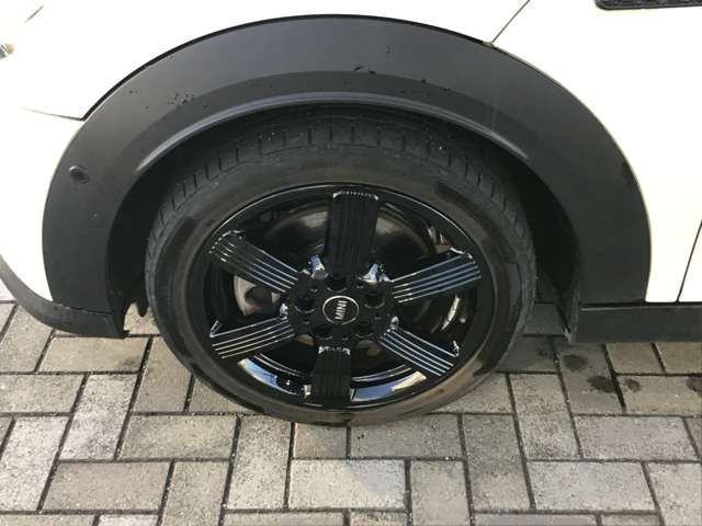 BMW MINI COOPER S 5DOOR 2023 Image 31