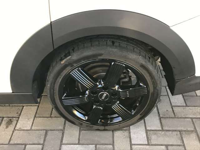 BMW MINI COOPER S 5DOOR 2023 Image 31