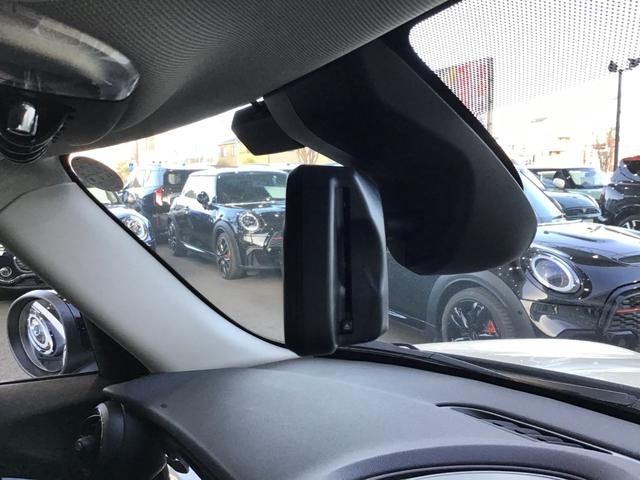 BMW MINI COOPER S 5DOOR 2023 Image 31