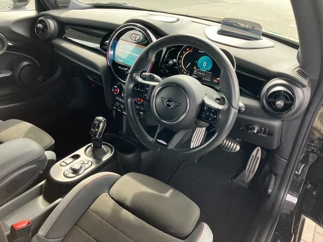 BMW MINI 2022 Image 31