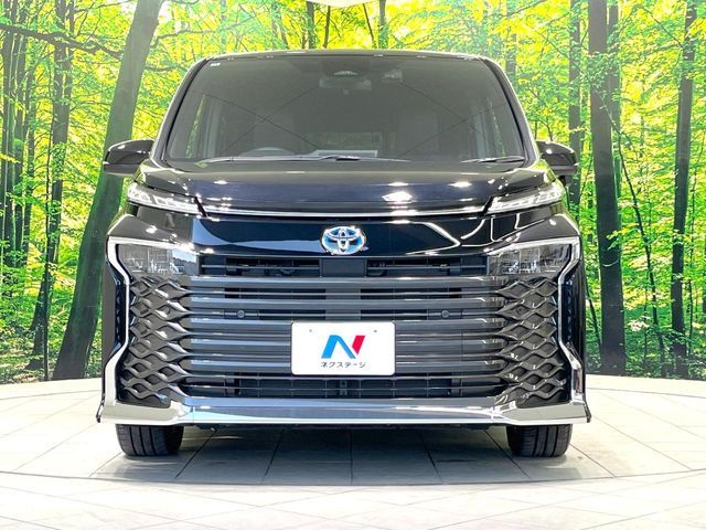 TOYOTA VOXY HYBRID 2024 Image 31
