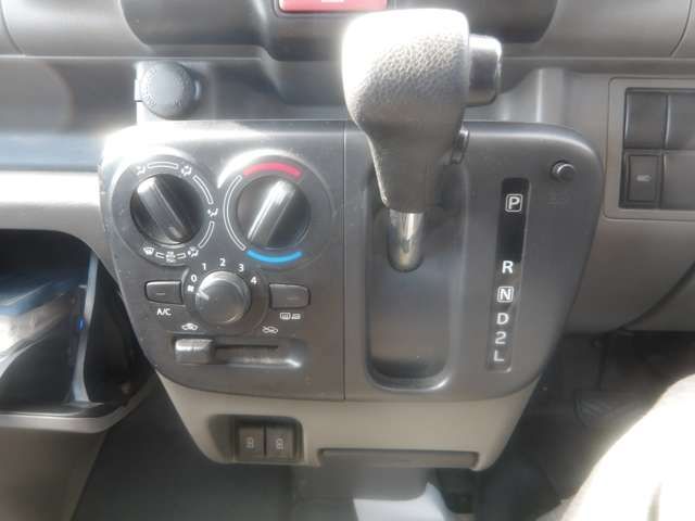 NISSAN NV100 CLIPPER 4WD 2022 Image 31