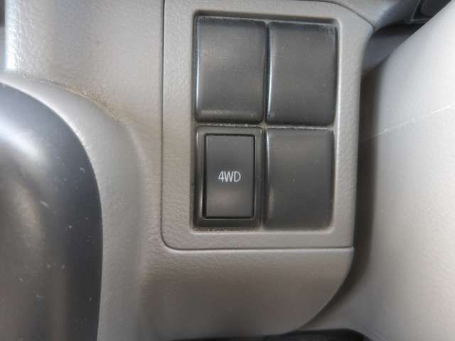 NISSAN NV100 CLIPPER 4WD 2022 Image 31